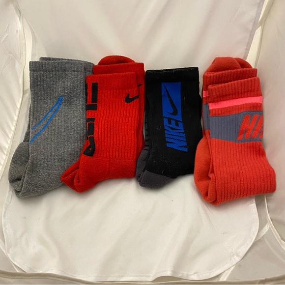Nike Men’s Sock Lot of 4 Red Elite Black Gray Socks Long Socks Sneakerhead - Picture 12 of 12